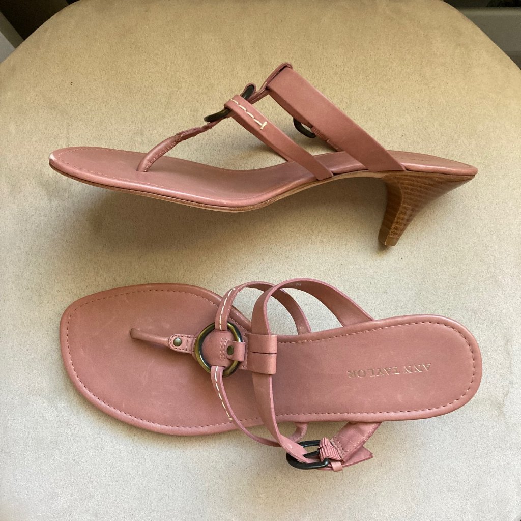 Thong Slides